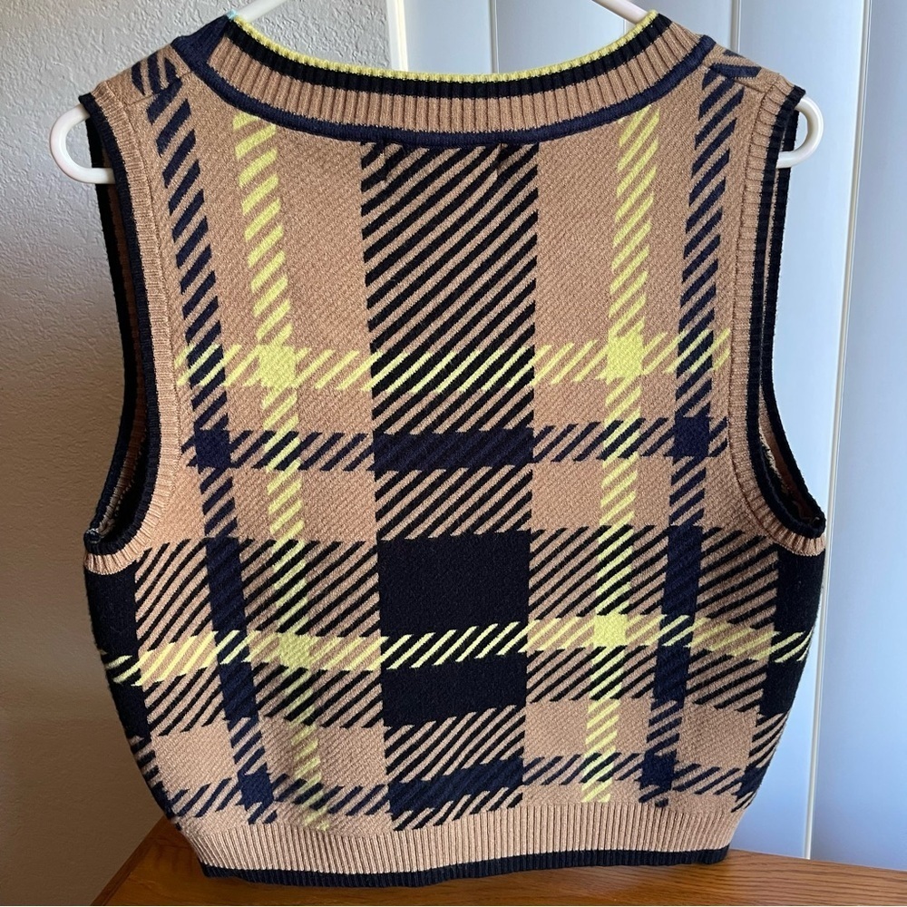 Gabrielle Union Plaid Sweater Vest Size L - Picture 2 of 9